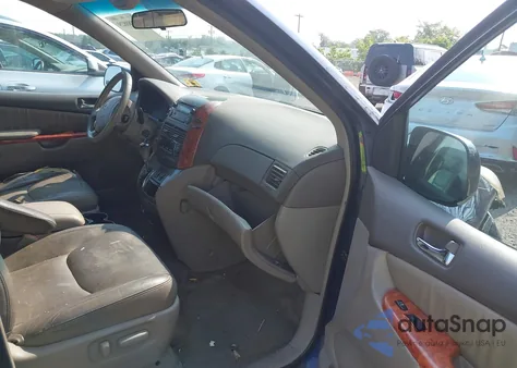 2006 Toyota Sienna Xle z USA, uszkodzony, nr VIN 5TDZA22CX6S519151